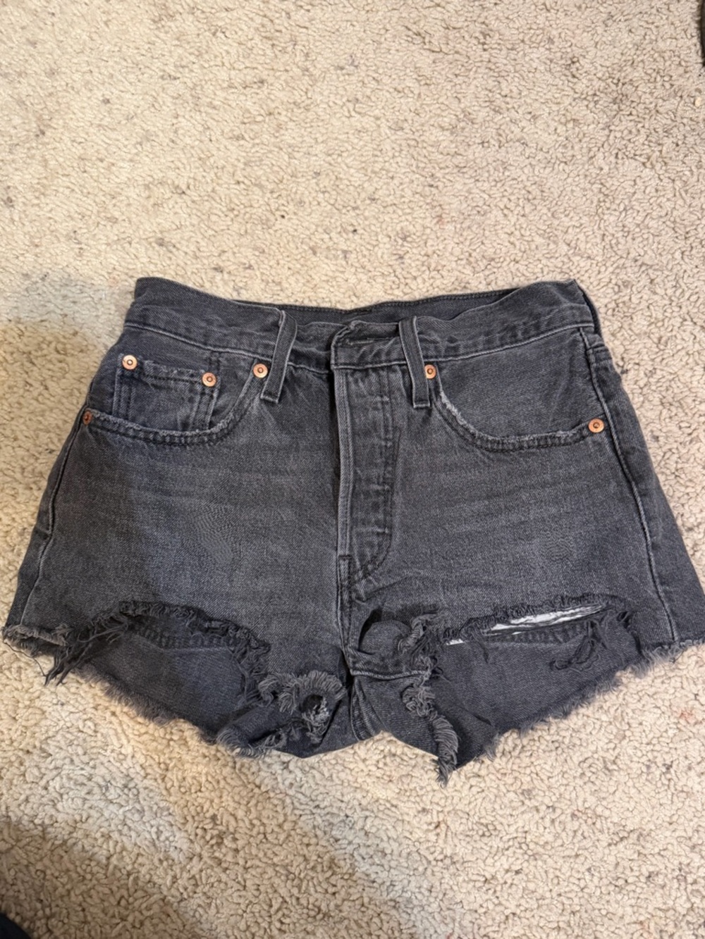 Levi's 501 Women's Denim Shorts Size 24